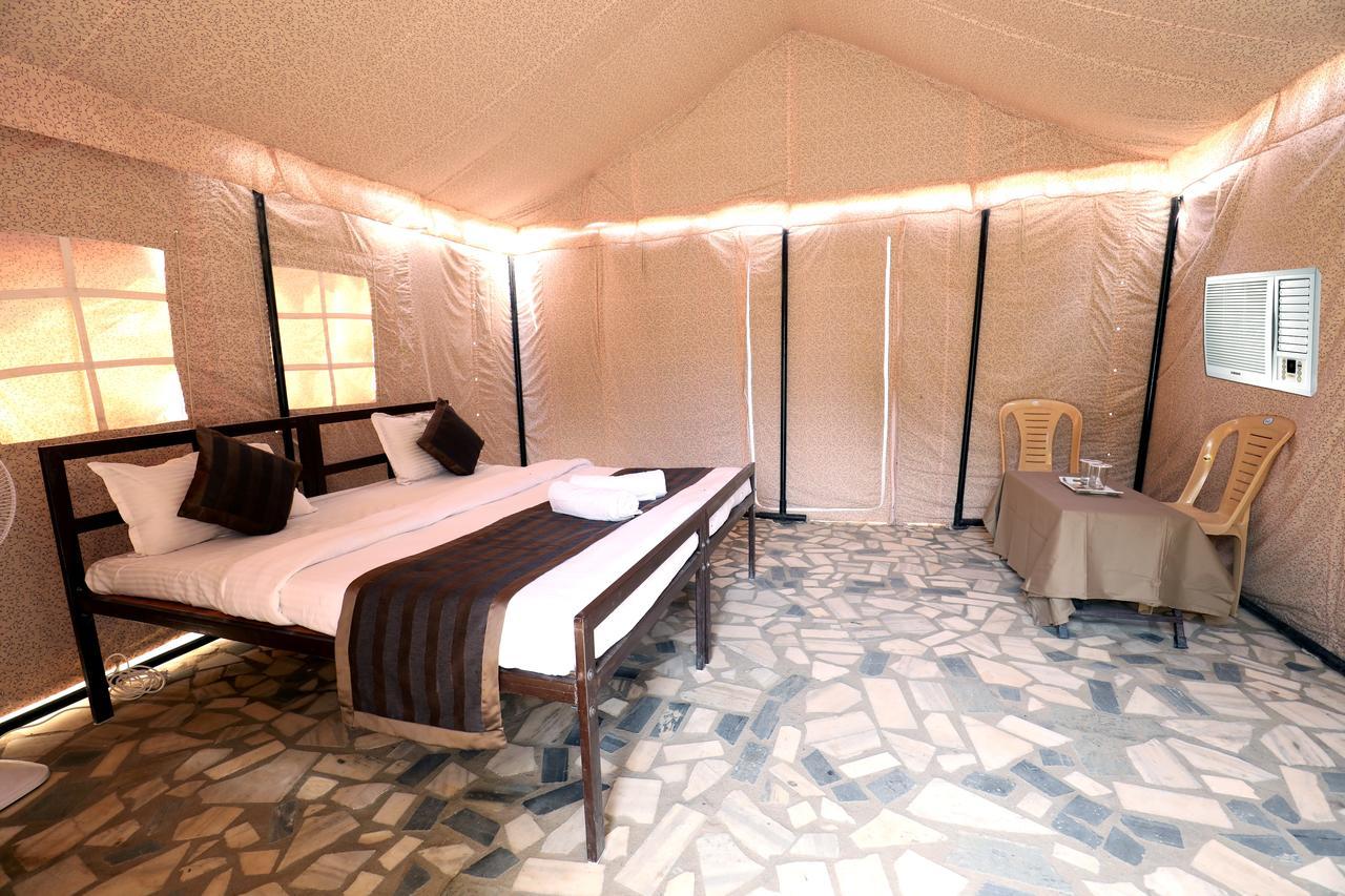 Nova Patgar Tents Hotel Bhuj Exterior foto